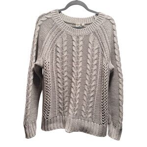 Cozy Cable Knit Sweater - Gray